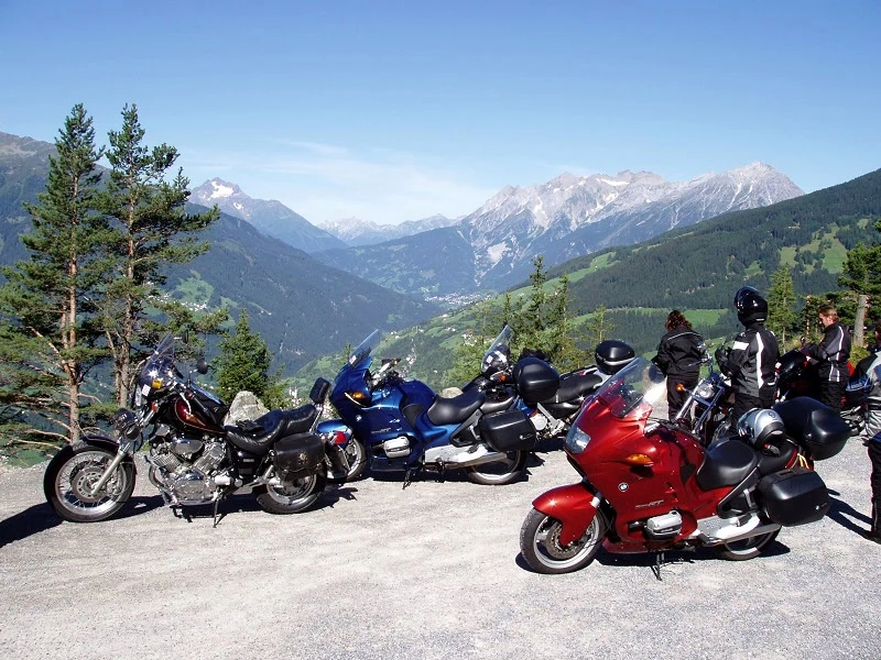 BIKER REISEN