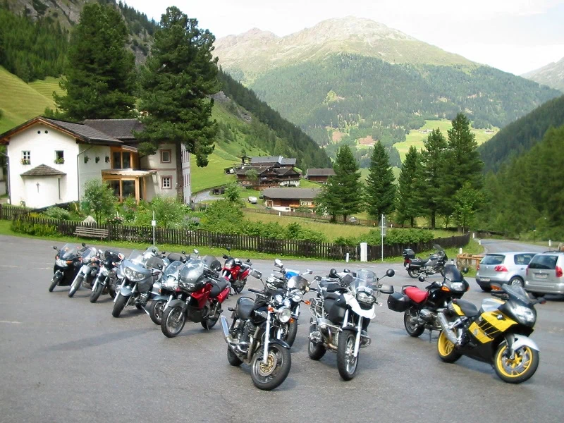 BIKER REISEN
